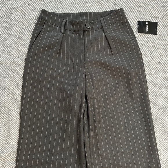 Forever 21⎪NWT Tailored Wide Leg Pant - Picture 3 of 9